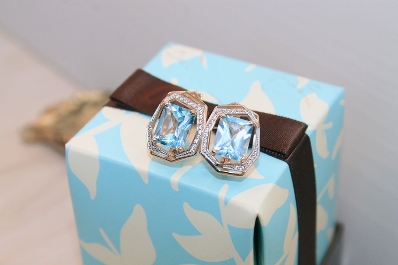 Серьги с топазами